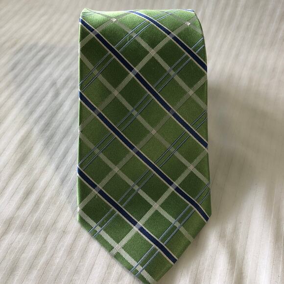Izod Men's Tie Geometric 100% Silk Classic Necktie - Picture 1 of 8